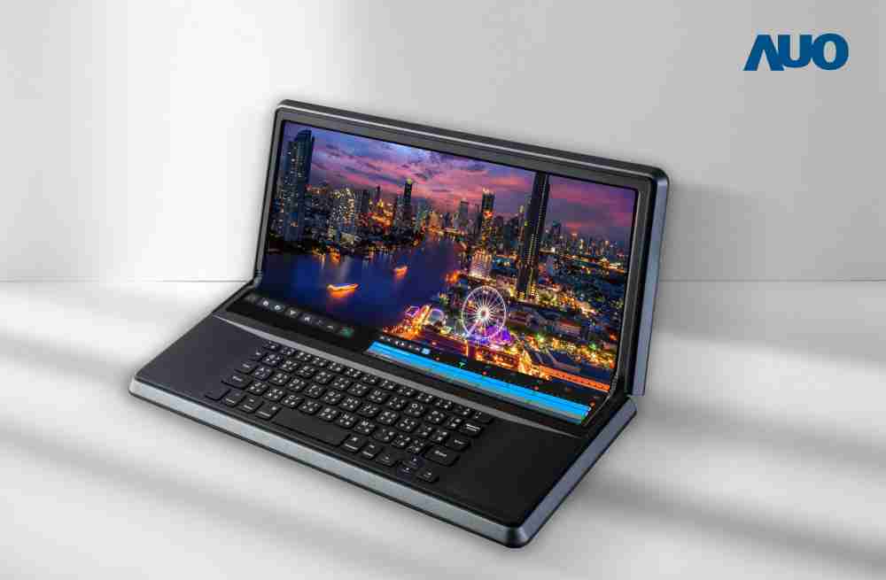 尊龙z614.6吋Micro LED折迭显示屏幕，，，，搭配半径4mm的弯折绞炼，，以及高画素、、、、高亮度、、高对比度的显示技术特点，，，，即便在大视角下仍保有绝佳色相与亮度